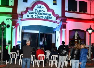 CENTENARIO DE MUTUAL EN LOS SURGENTES