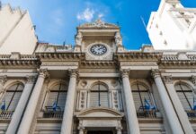 CRÉDITO Y MORA EN LA ARGENTINA